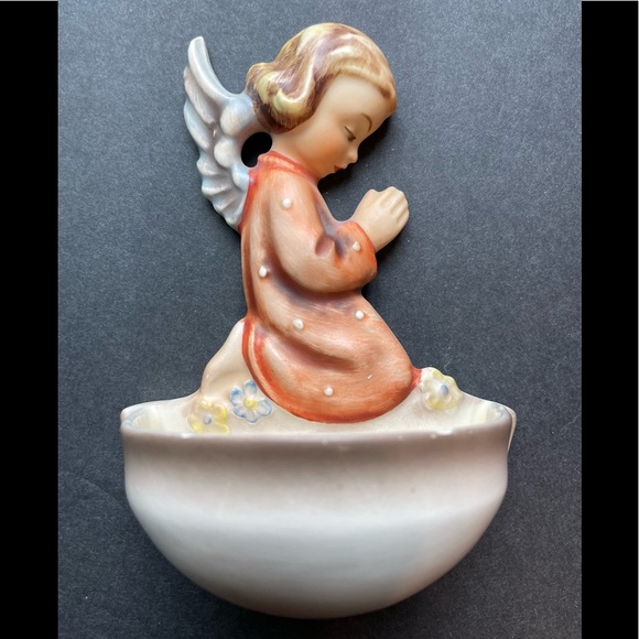 Vintage MI Hummel Holy Water praying angel. Goebel. Western Germany